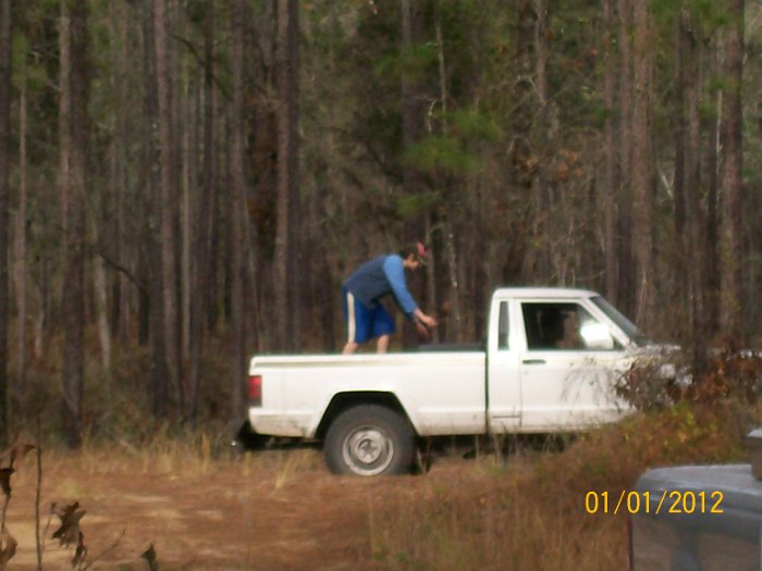2012-Jan-02HGR4X4Croom 093